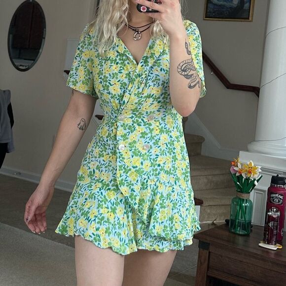 Zara green yellow and blue floral ruffled romper - Picture 1 of 10